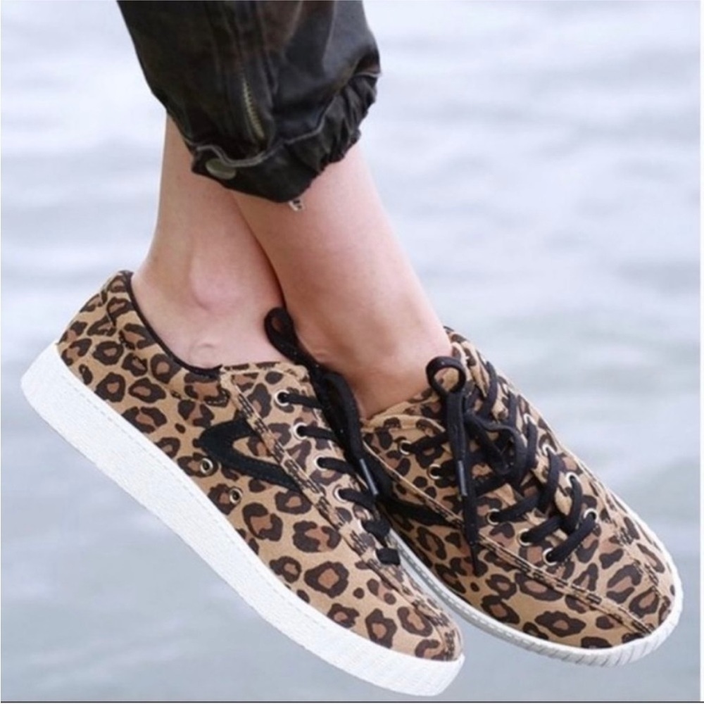 Tretorn Leopard Print Suede Sneakers size 9
